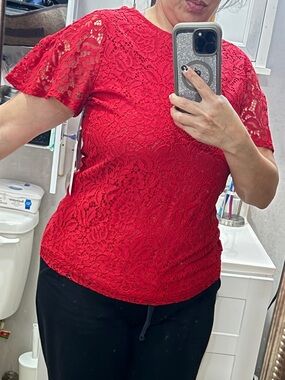 Liz Claiborne Red Lace Short Sleeve Blouse- M